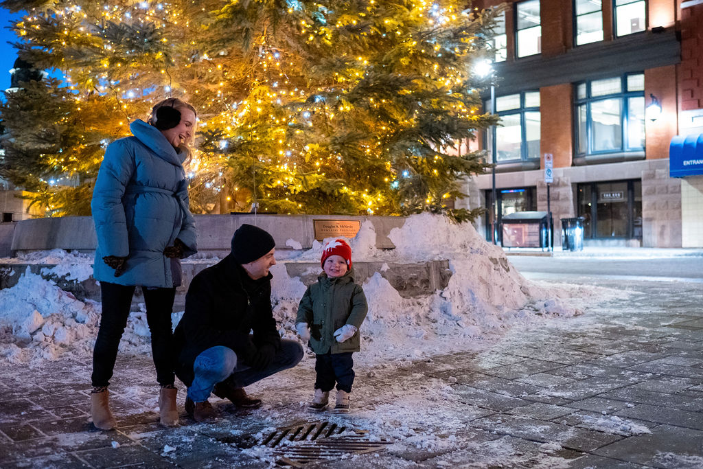 holiday lights downtown kingston